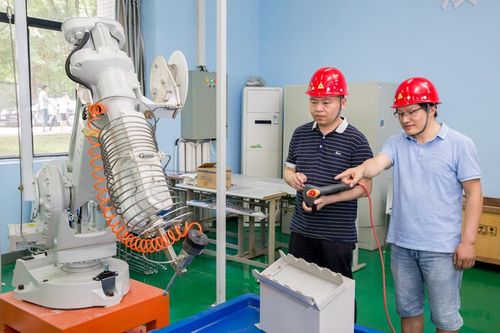 增活力 强动能 重庆电子工程职业学院助力地方产业数字化转型